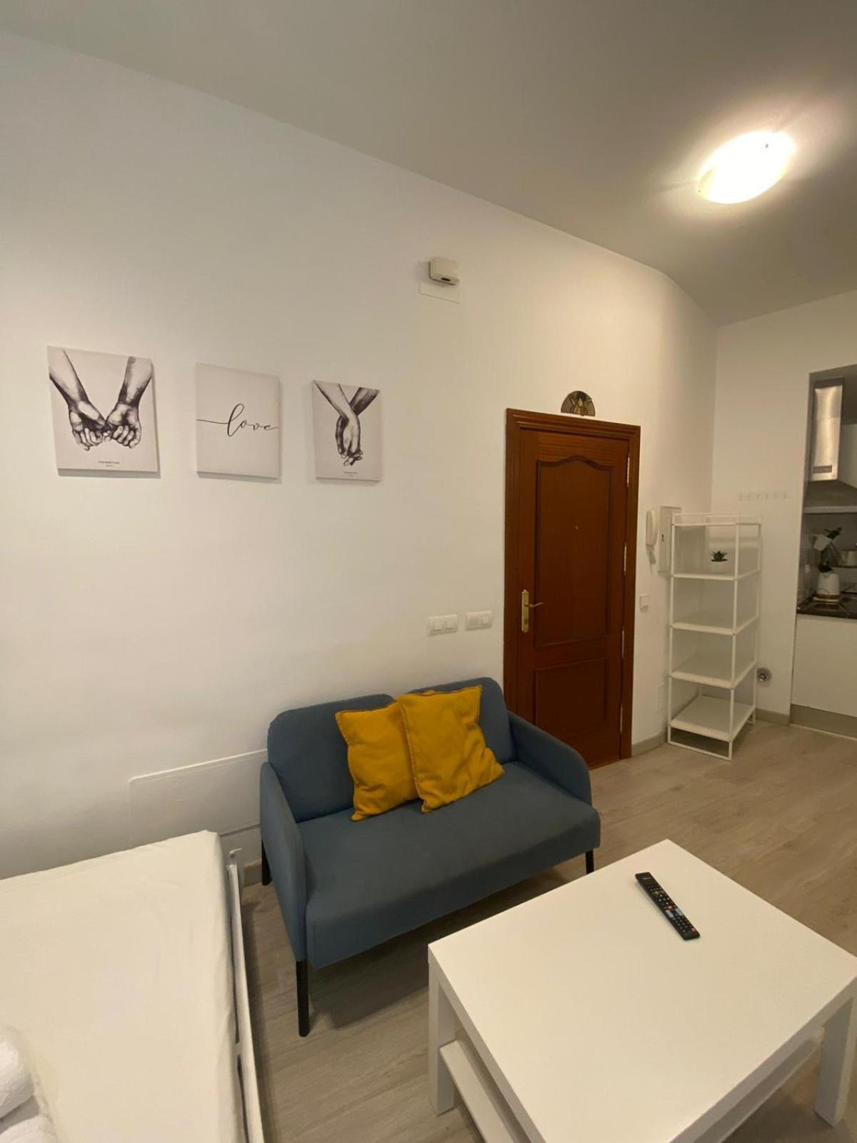 Estupendo Estudio Al Lado De Plaza La Merced Málaga Extérieur photo